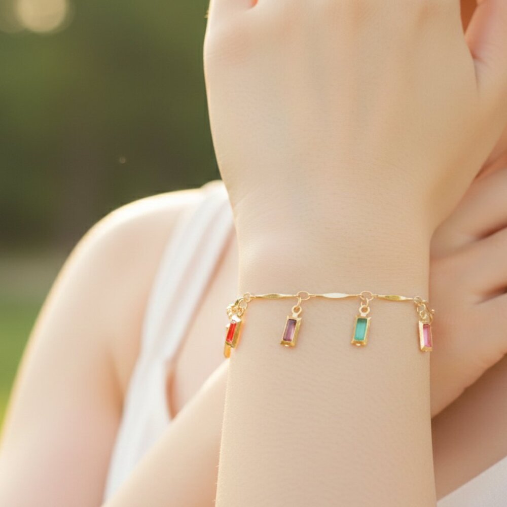 "Trendy Handmade Bracelet – A Thoughtful Gift for Girls & Women | UNVRC1137 - Picture 2 of 4